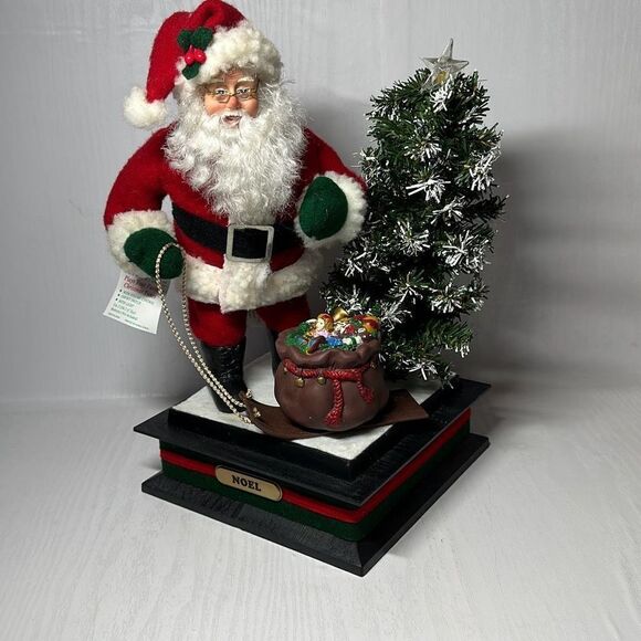 1993 - Holiday Creations    SANTA CLAUS Light-Up Scene    Plays Christmas Carols - Picture 1 of 9